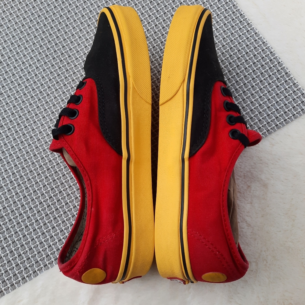 Vans x Disney Mickey Mouse 90th Anniversary Limited Edition Sneakers Rare - Picture 3 of 11